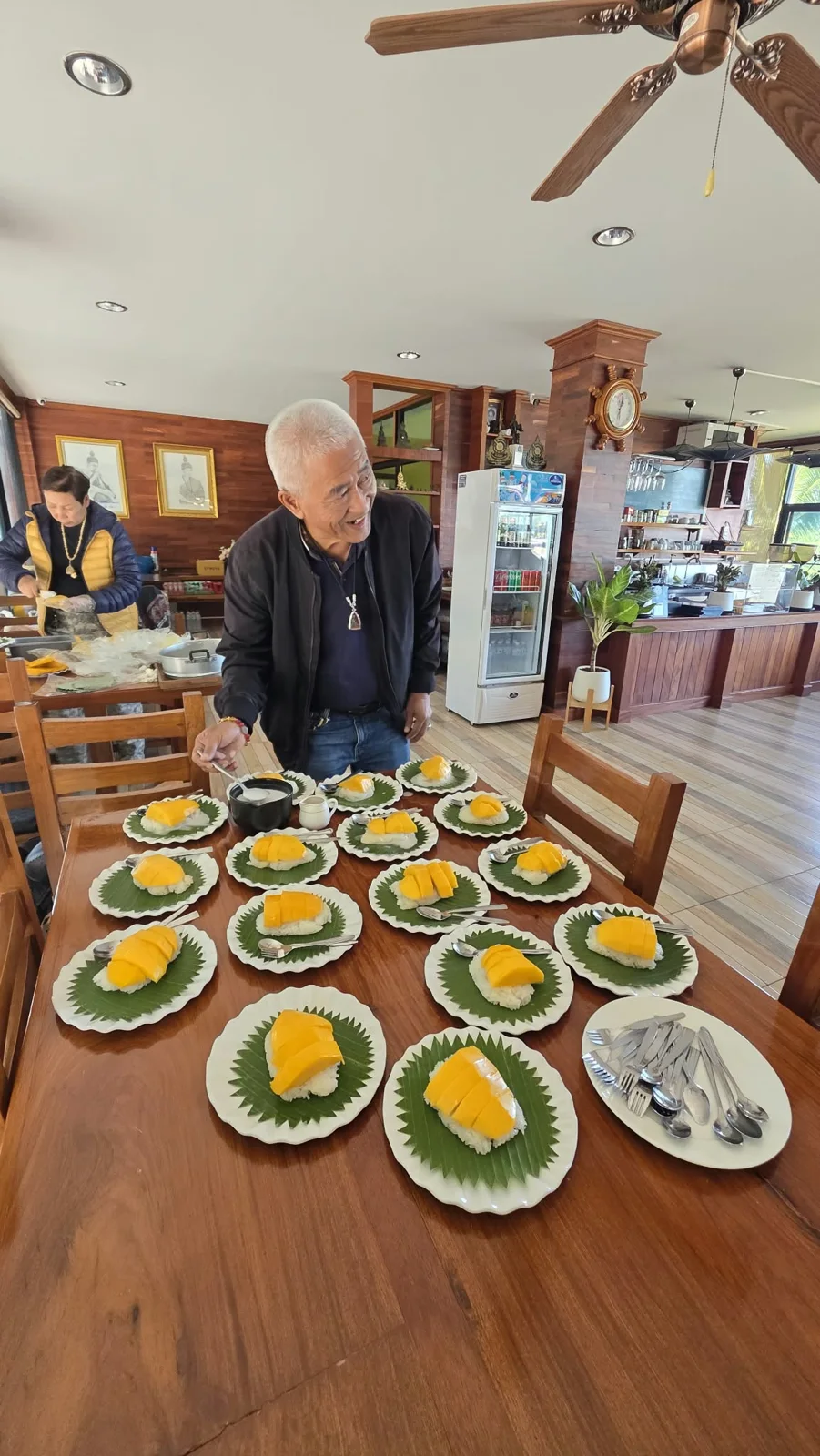 A meal shared along the route.